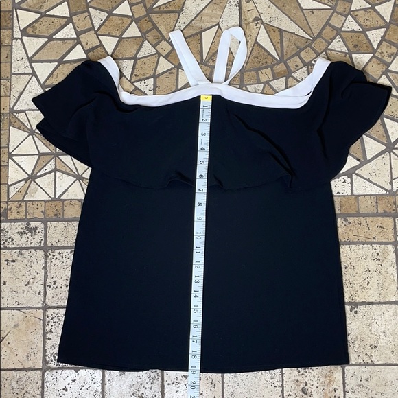 NWT Vince Camuto Colorblock Halter Blouse XS - Picture 8 of 13